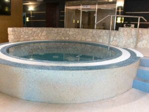 Kruhový bazén v hoteli Aquapark Trnava.
