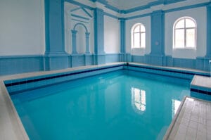 Modré Termálne bazény na izbe v Kúpeľoch Trenčianské Teplice (Trenčiansky Tep)